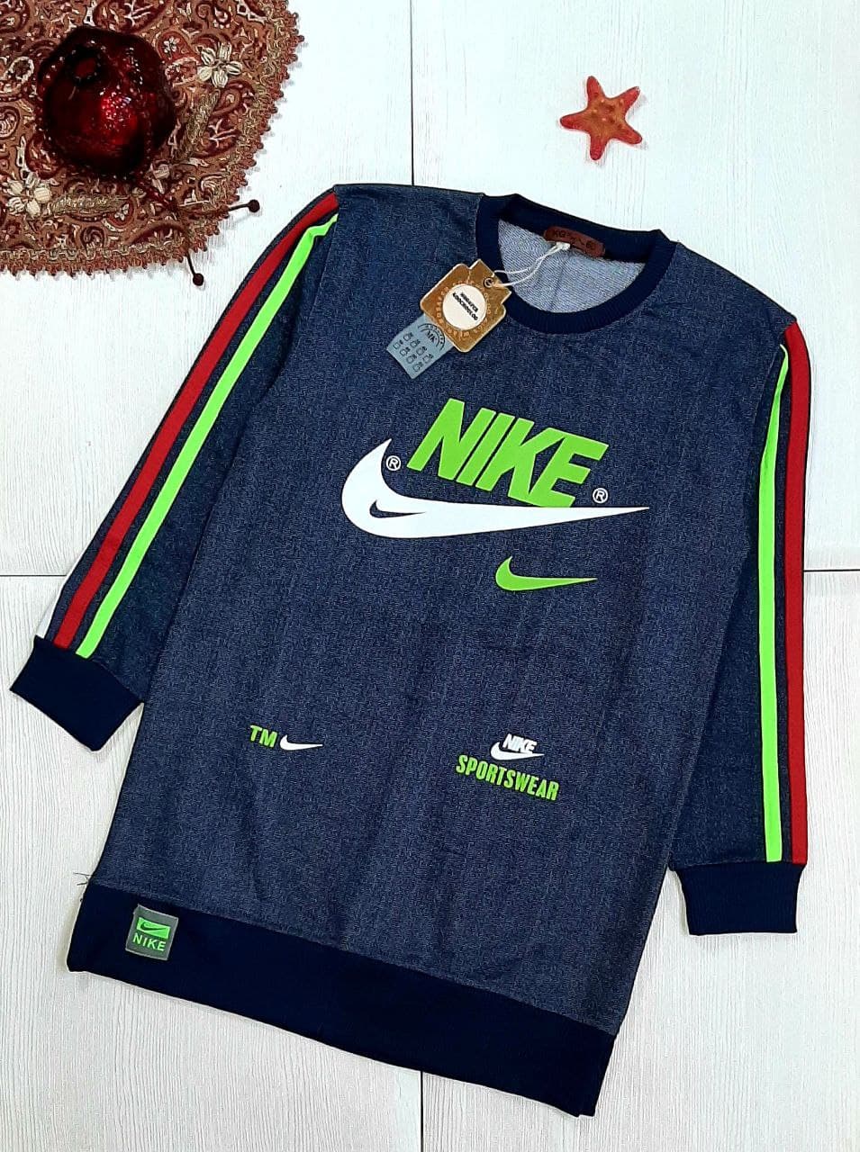  NIKE tek erkek çocuk bluzu, Kirpik modeli